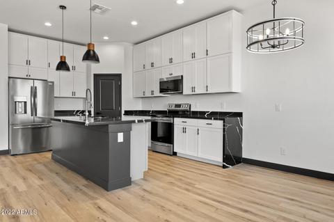 5606 E Pony Track Ln, San Tan Valley, AZ 85140