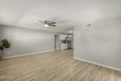 6975 W Wolf St, Phoenix, AZ 85033 photo 8