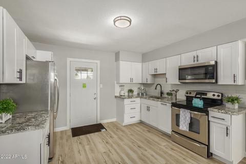 6975 W Wolf St, Phoenix, AZ 85033 photo 11