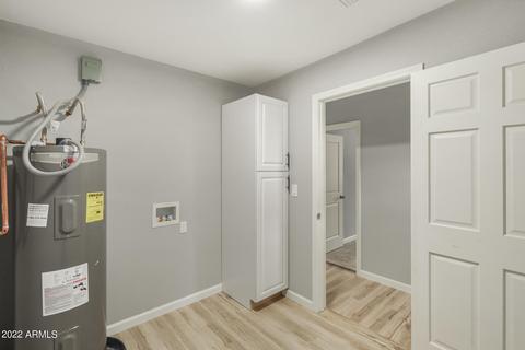 6975 W Wolf St, Phoenix, AZ 85033 photo 24