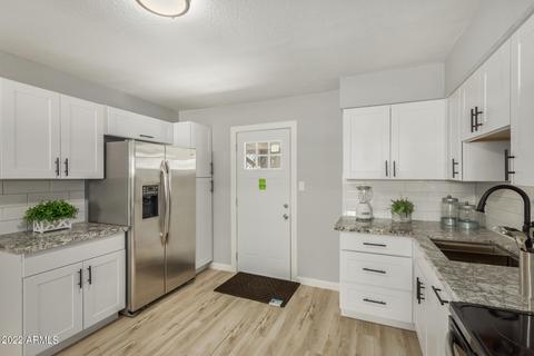 6975 W Wolf St, Phoenix, AZ 85033 photo 12
