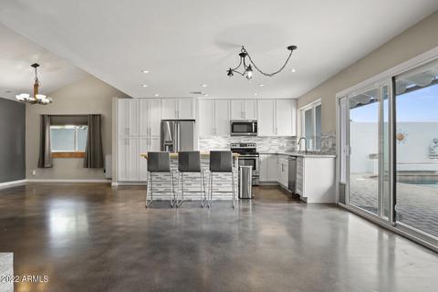 2077 E Alameda Dr, Tempe, AZ 85282 photo 9