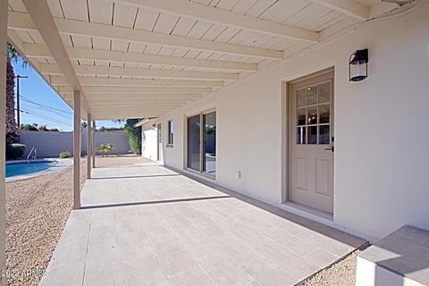 2933 E Yucca St, Phoenix, AZ 85028 photo 9