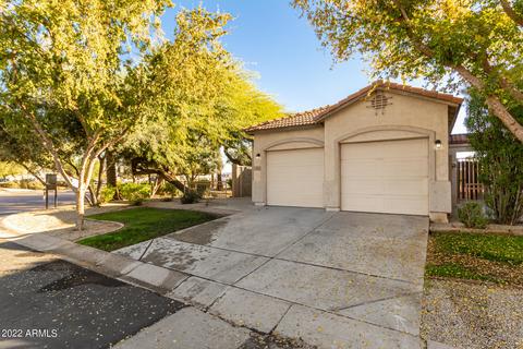 911 S Balboa Dr, Gilbert, AZ 85296 photo 4