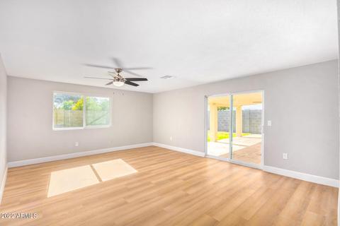 1739 E Pleasant Ln, Phoenix, AZ 85042 photo 12
