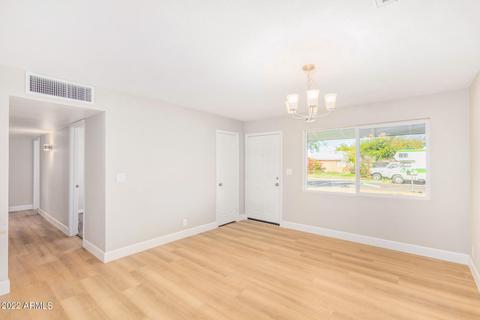 1739 E Pleasant Ln, Phoenix, AZ 85042 photo 5
