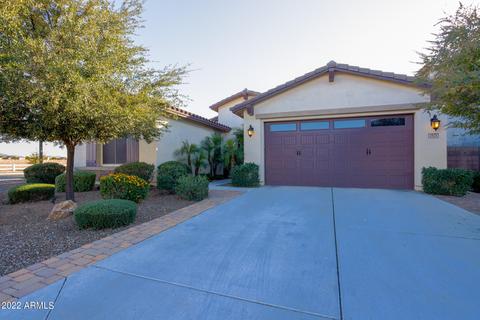 2571 E Tonto Dr, Gilbert, AZ 85298 photo 1