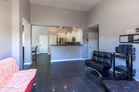 3916 E Branham Ln, Phoenix, AZ 85042 photo 22