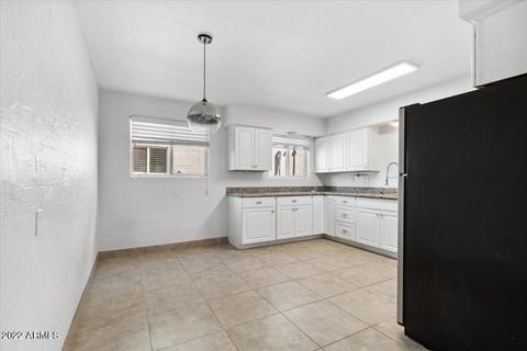 4041 E Camelback Rd #5, Phoenix, AZ 85018 photo 6