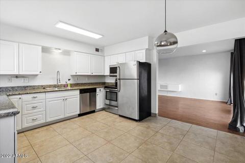 4041 E Camelback Rd #5, Phoenix, AZ 85018 photo 9