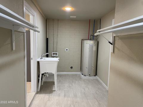 3138 N 48th Dr, Phoenix, AZ 85031 photo 7