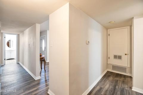 1819 E Minnezona Ave, Phoenix, AZ 85016 photo 7