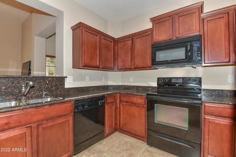 2140 W Scully Dr, Phoenix, AZ 85023 photo 11