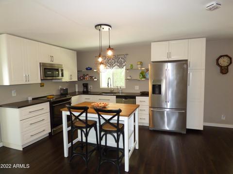 8240 E Cactus Dr, Mesa, AZ 85208 photo 5
