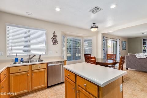 4710 E Ashurst Dr, Phoenix, AZ 85048 photo 9