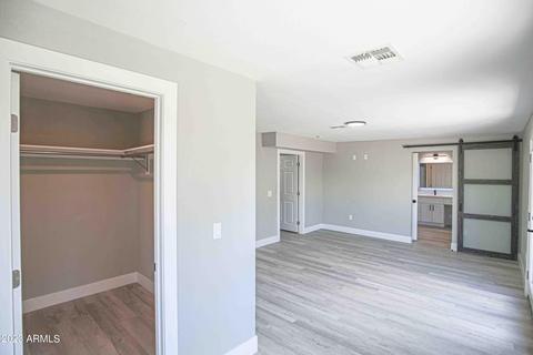 3752 E Sunnyside Dr, Phoenix, AZ 85028 photo 8
