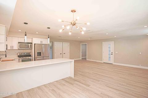 3752 E Sunnyside Dr, Phoenix, AZ 85028 photo 4
