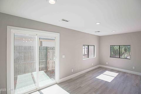 3752 E Sunnyside Dr, Phoenix, AZ 85028 photo 3