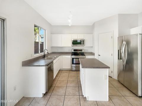 4026 W Irwin Ave, Phoenix, AZ 85041 photo 5