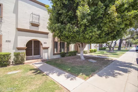 8312 E Orange Blossom Ln, Scottsdale, AZ 85250