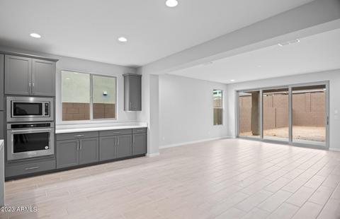 5958 E Abraham Way, Phoenix, AZ 85054 photo 7