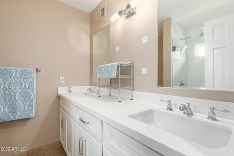 2801 E Hillery Dr, Phoenix, AZ 85032 photo 18