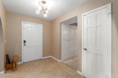 2801 E Hillery Dr, Phoenix, AZ 85032 photo 8