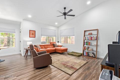 3821 E Irma Ln, Phoenix, AZ 85050 photo 13