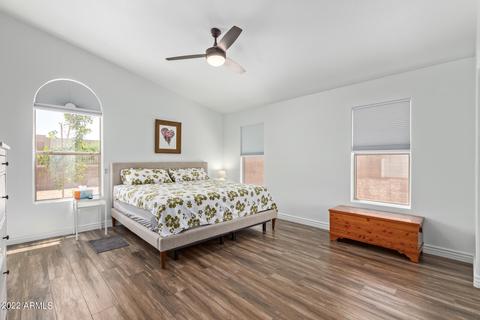3821 E Irma Ln, Phoenix, AZ 85050 photo 19
