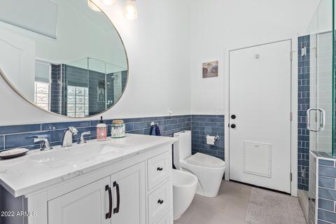 3821 E Irma Ln, Phoenix, AZ 85050 photo 21