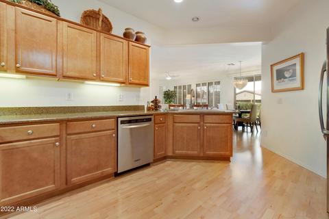 4534 E Carob Dr, Gilbert, AZ 85298 photo 17