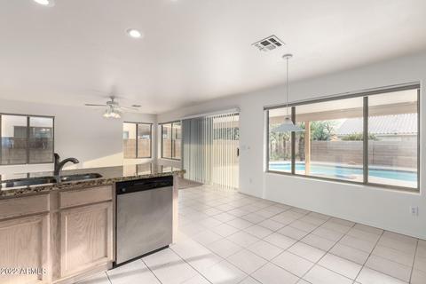 4605 E Summerhaven Dr, Phoenix, AZ 85044 photo 17