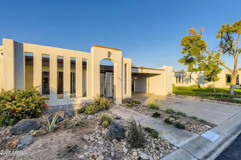 4324 E Piccadilly Rd, Phoenix, AZ 85018 photo 2