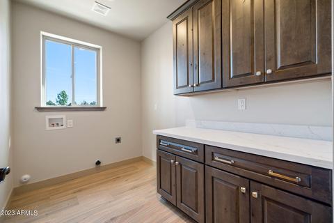 2255 Brown Bear Cir, Overgaard, AZ 85933 photo 20