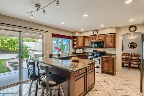 4412 E Mountain Sage Dr, Phoenix, AZ 85044 photo 8