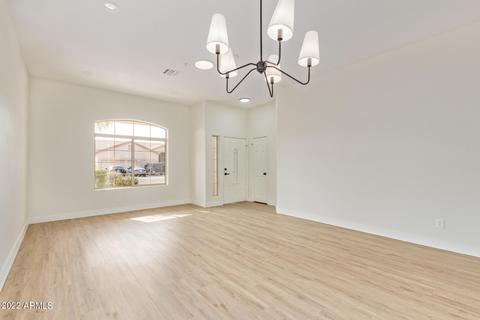 74 E Smoke Tree Rd, Gilbert, AZ 85296 photo 12