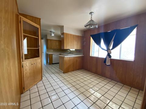 306 E Frontier St, Apache Junction, AZ 85119 photo 4