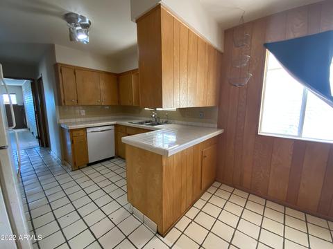 306 E Frontier St, Apache Junction, AZ 85119 photo 3