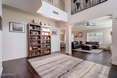 221 E Devon Dr, Gilbert, AZ 85296 photo 3