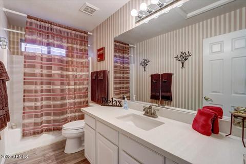 221 E Devon Dr, Gilbert, AZ 85296 photo 26