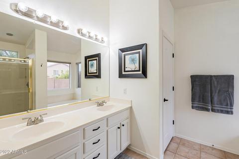 2507 E Taro Ln, Phoenix, AZ 85050 photo 23