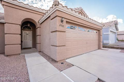 2507 E Taro Ln, Phoenix, AZ 85050 photo 3