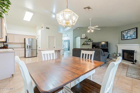 2507 E Taro Ln, Phoenix, AZ 85050 photo 16
