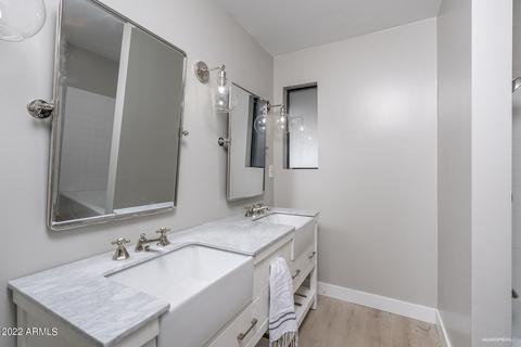 3034 N 49th Ct, Phoenix, AZ 85018 photo 11