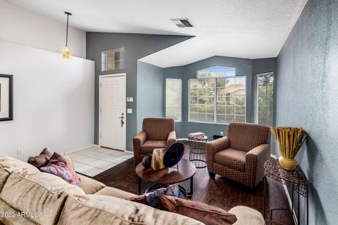 561 S Ash St, Gilbert, AZ 85233 photo 5