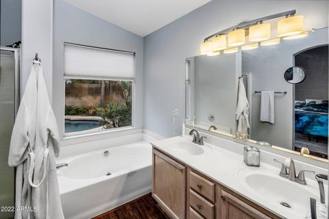 561 S Ash St, Gilbert, AZ 85233 photo 18