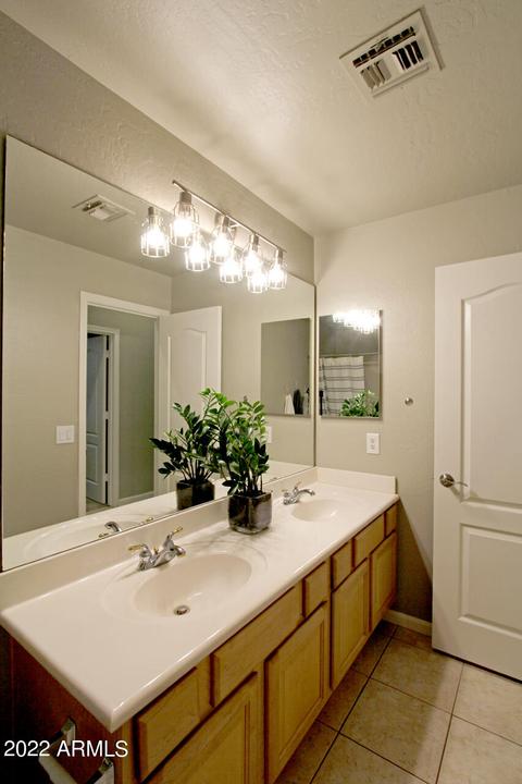 3530 E Vaughn Ct, Gilbert, AZ 85234 photo 20
