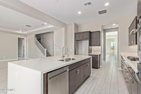 3884 E Austin Dr, Gilbert, AZ 85296 photo 13
