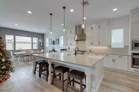 9942 E Revolution Dr, Mesa, AZ 85212 photo 2