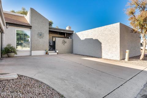 305 E Ambassador Dr, Tempe, AZ 85288 photo 3